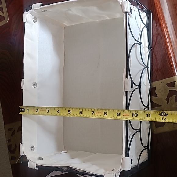 Scalloped Wire Storage Basket - Picture 7 of 10